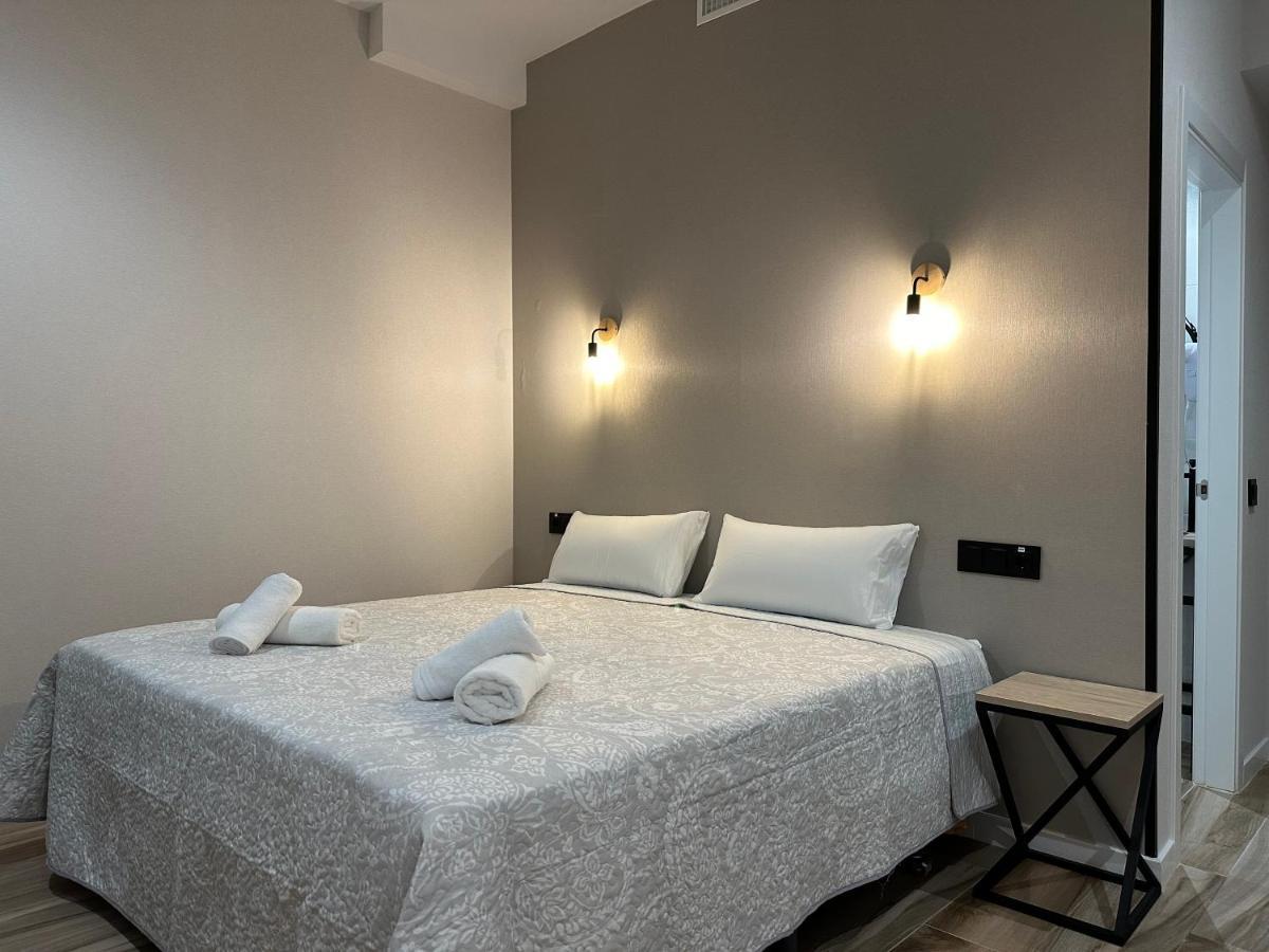 Cc Opera Suites Μαδρίτη Εξωτερικό φωτογραφία