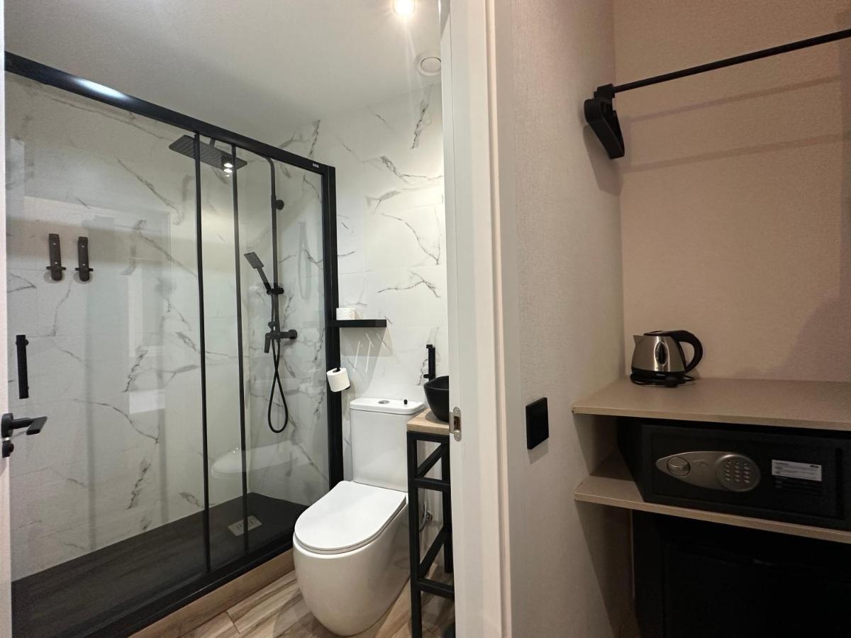 Cc Opera Suites Μαδρίτη Εξωτερικό φωτογραφία