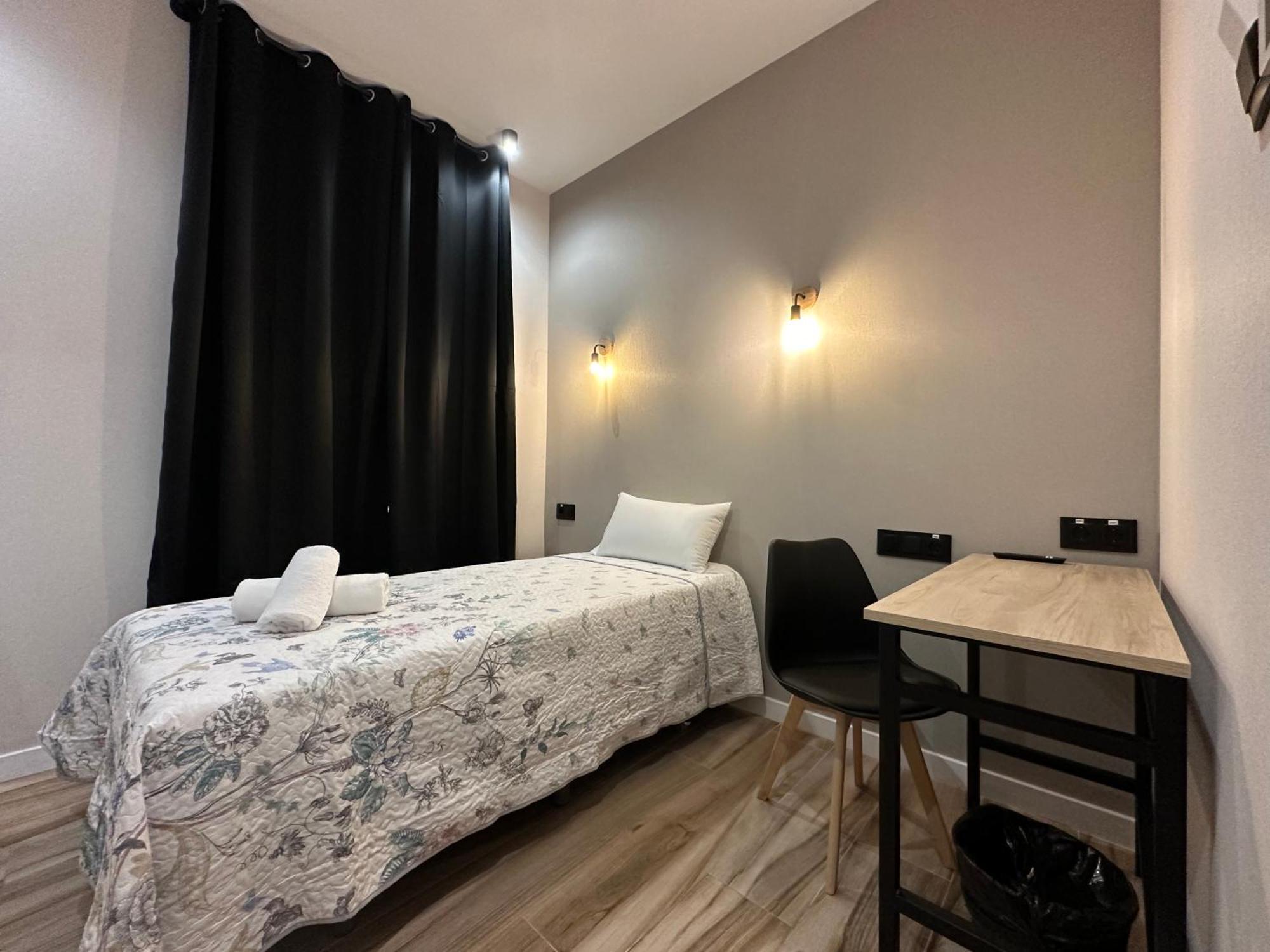 Cc Opera Suites Μαδρίτη Εξωτερικό φωτογραφία
