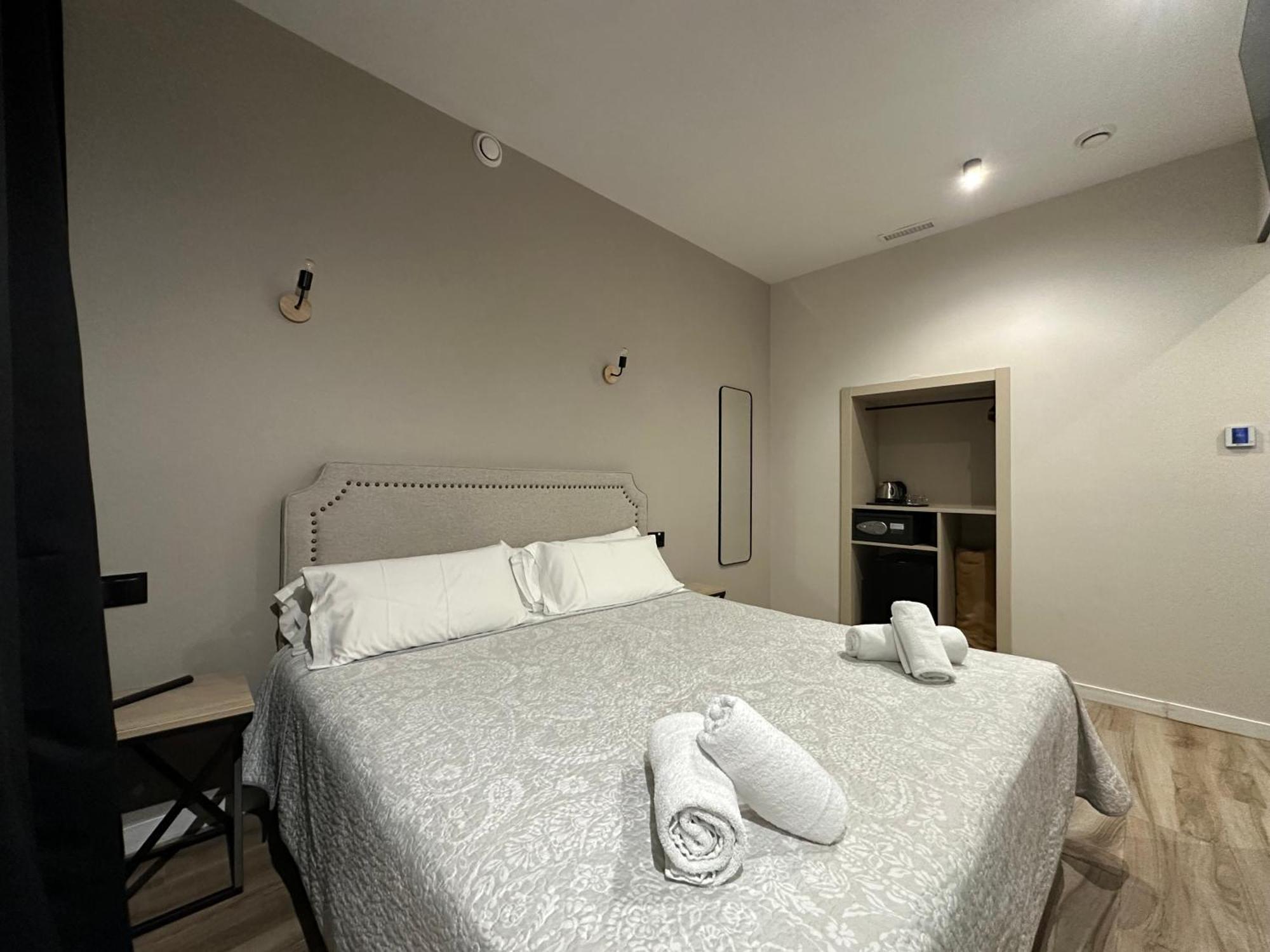 Cc Opera Suites Μαδρίτη Εξωτερικό φωτογραφία
