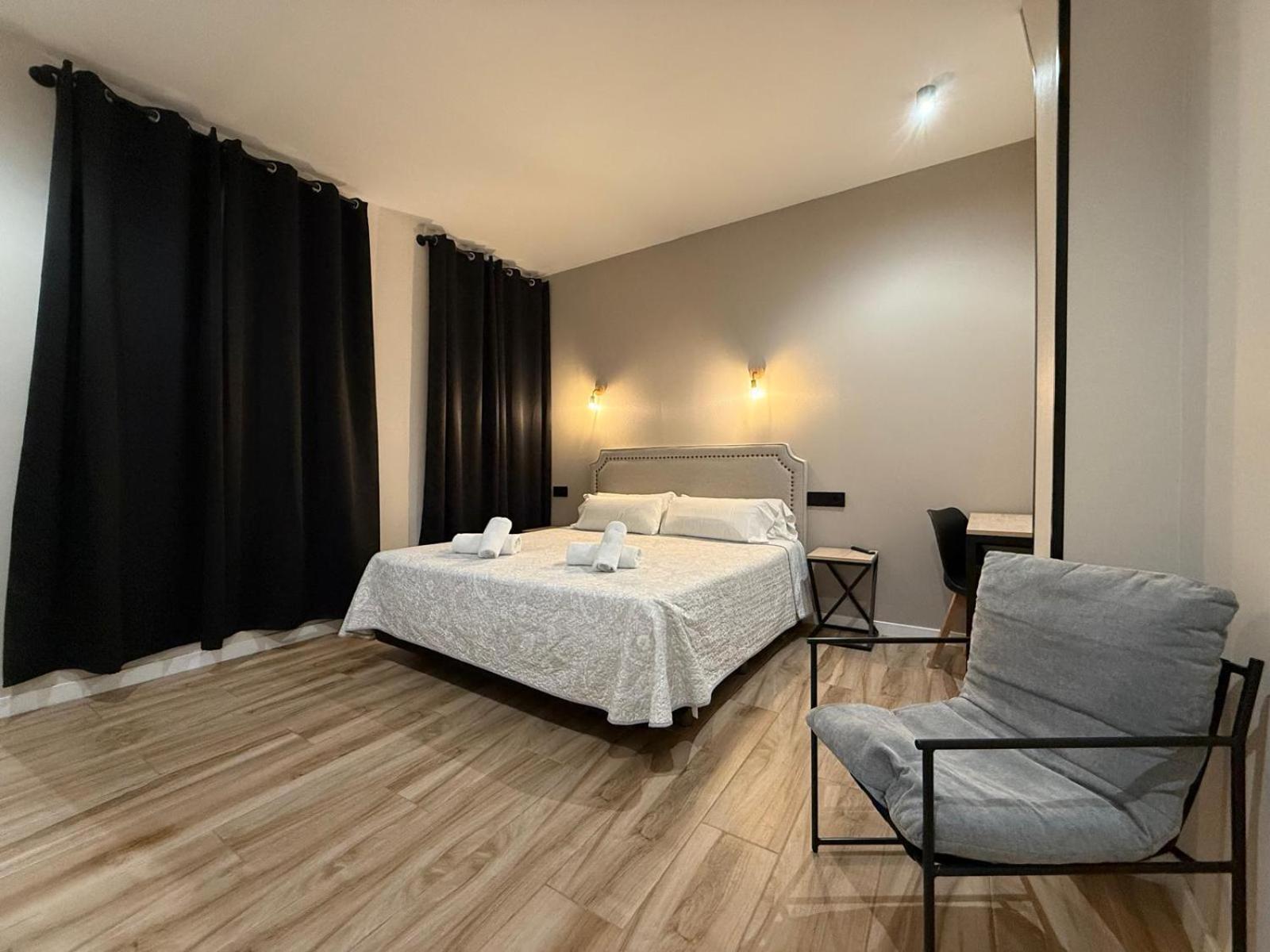 Cc Opera Suites Μαδρίτη Εξωτερικό φωτογραφία