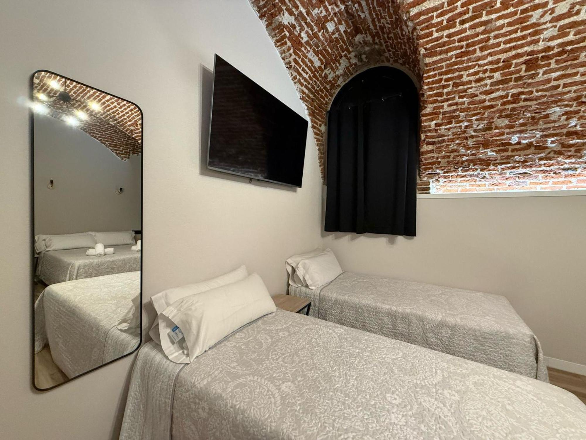 Cc Opera Suites Μαδρίτη Εξωτερικό φωτογραφία
